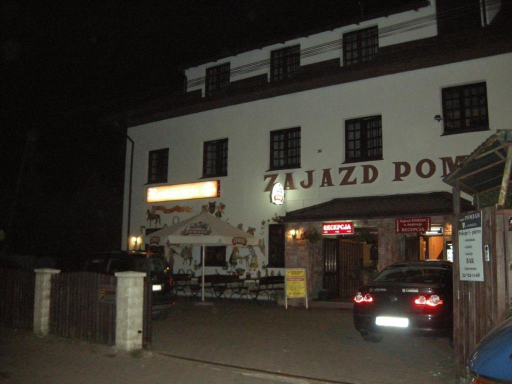 Zajazd Pomian Ozarow Mazowiecki Ngoại thất bức ảnh